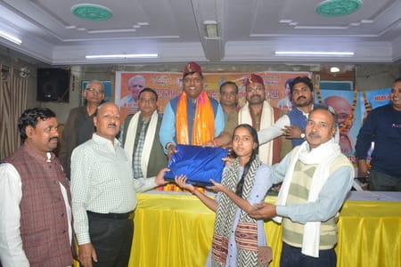  तैलिक साहू राठौर महासभा में पहुंचे ोग।