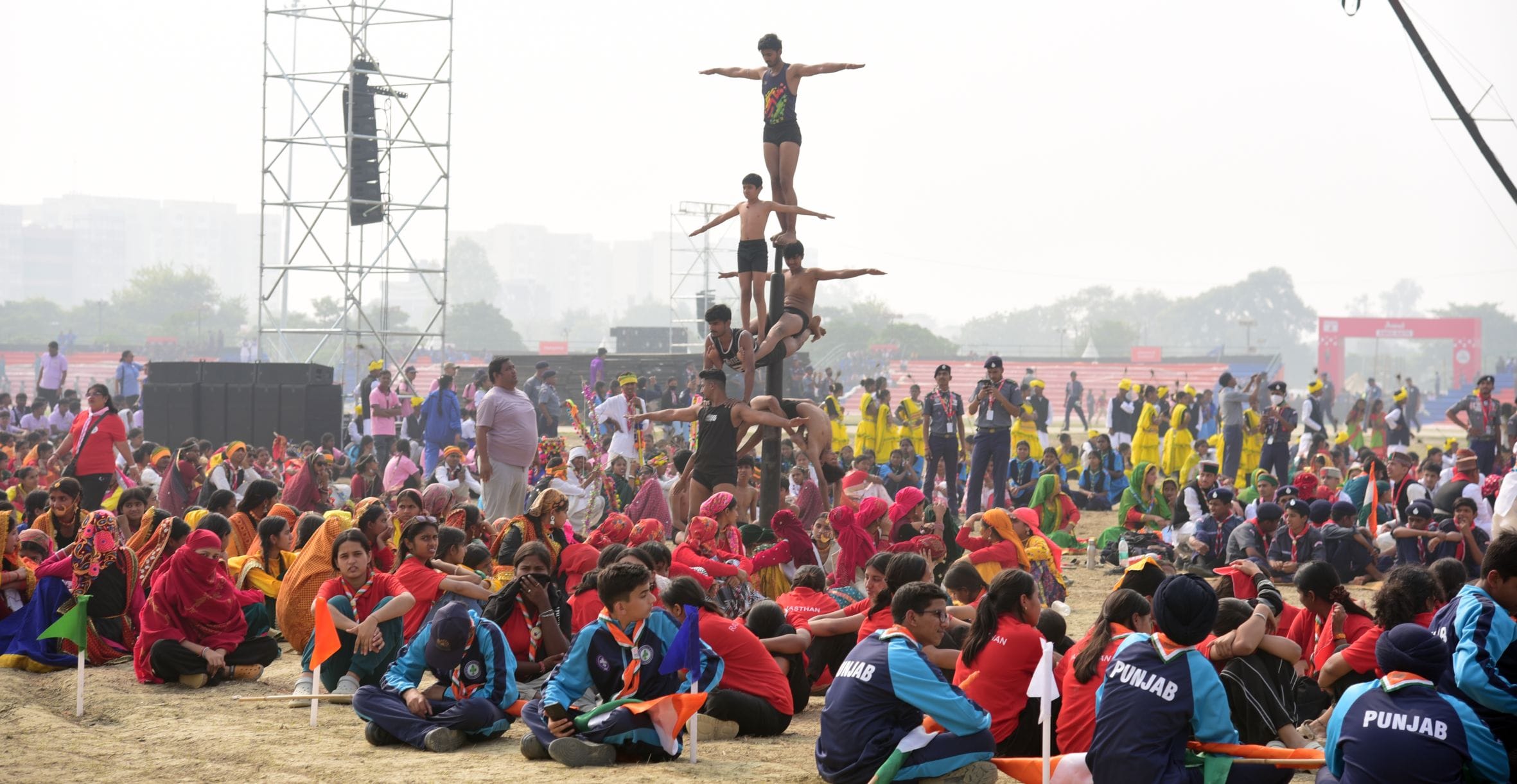 वृंदावन स्थित डिफेंस एक्सपो ग्राउंड में रविवार से शुरू हुए 19वें भारत स्काउट्स एंड गाइड्स के सा वृंदावन स्थित डिफेंस एक्सपो ग्राउंड में रविवार से शुरू हुए 19वें भारत स्काउट्स एंड गाइड्स के सा