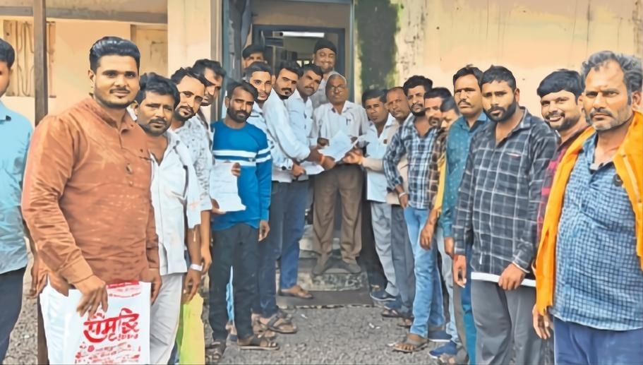 ऐसे हो रहा विरोध ऐसे हो रहा विरोध