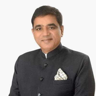 फोटो-37 सांसद मुकेश राजपूत