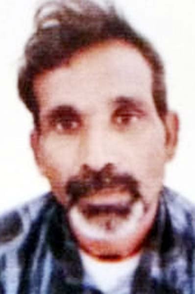 खुटार में पुलिस की गोली से घायल भूरे खां। स्रोत : पुलिस
