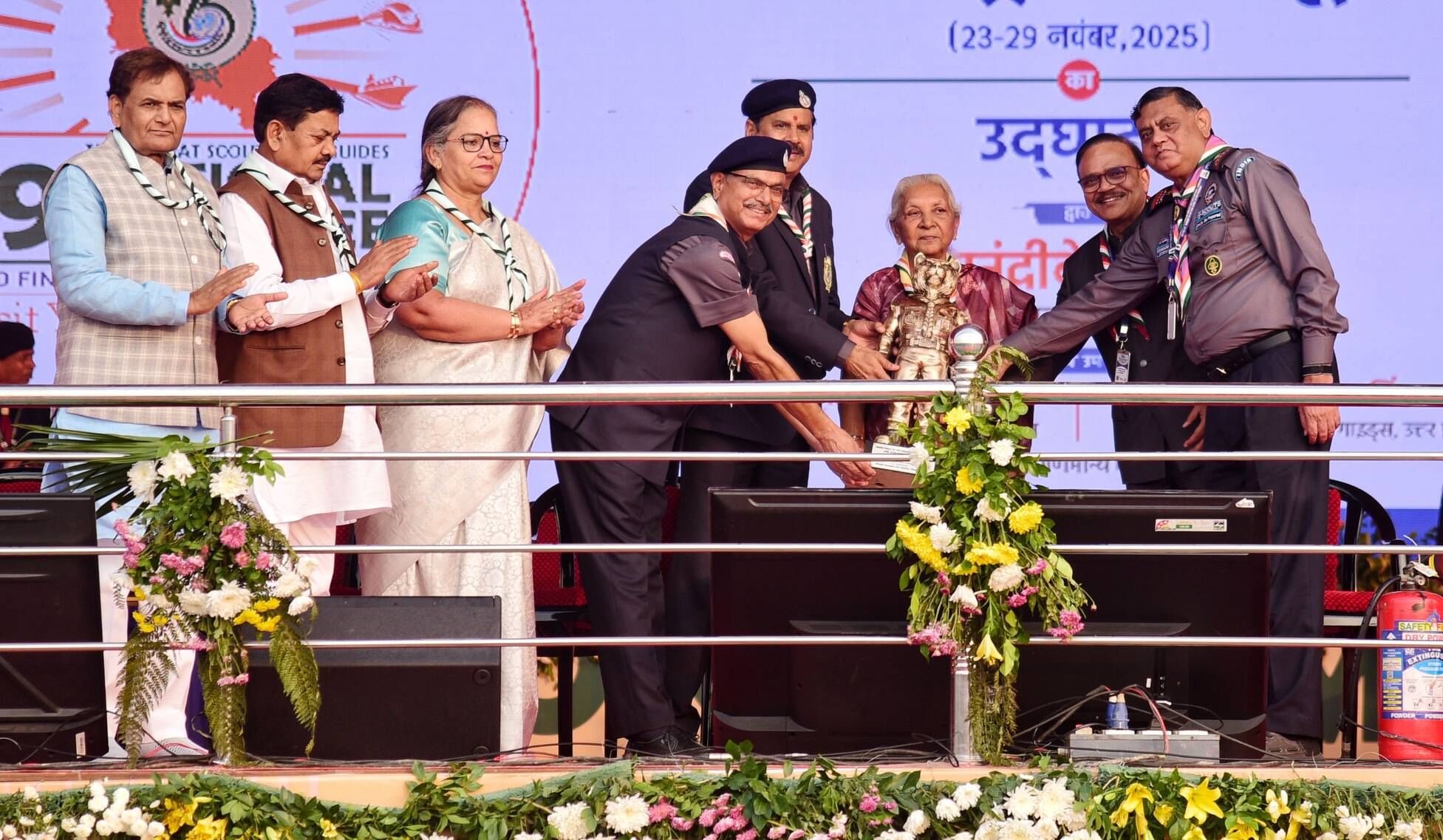 वृंदावन स्थित डिफेंस एक्सपो ग्राउंड में 19वें भारत स्काउट्स एंड गाइड्स के वार्षिक सम्मेलन जंबूर