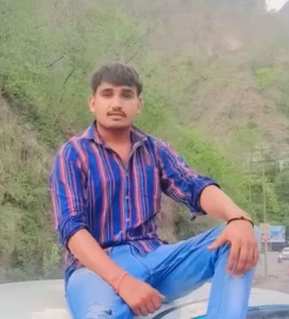 फोटो :16: सोनीपत के गोहाना में हुए हादसे के बाद क्षतिग्रस्त बाइक व थार गाड़ी। संवाद फोटो :16: सोनीपत के गोहाना में हुए हादसे के बाद क्षतिग्रस्त बाइक व थार गाड़ी। संवाद