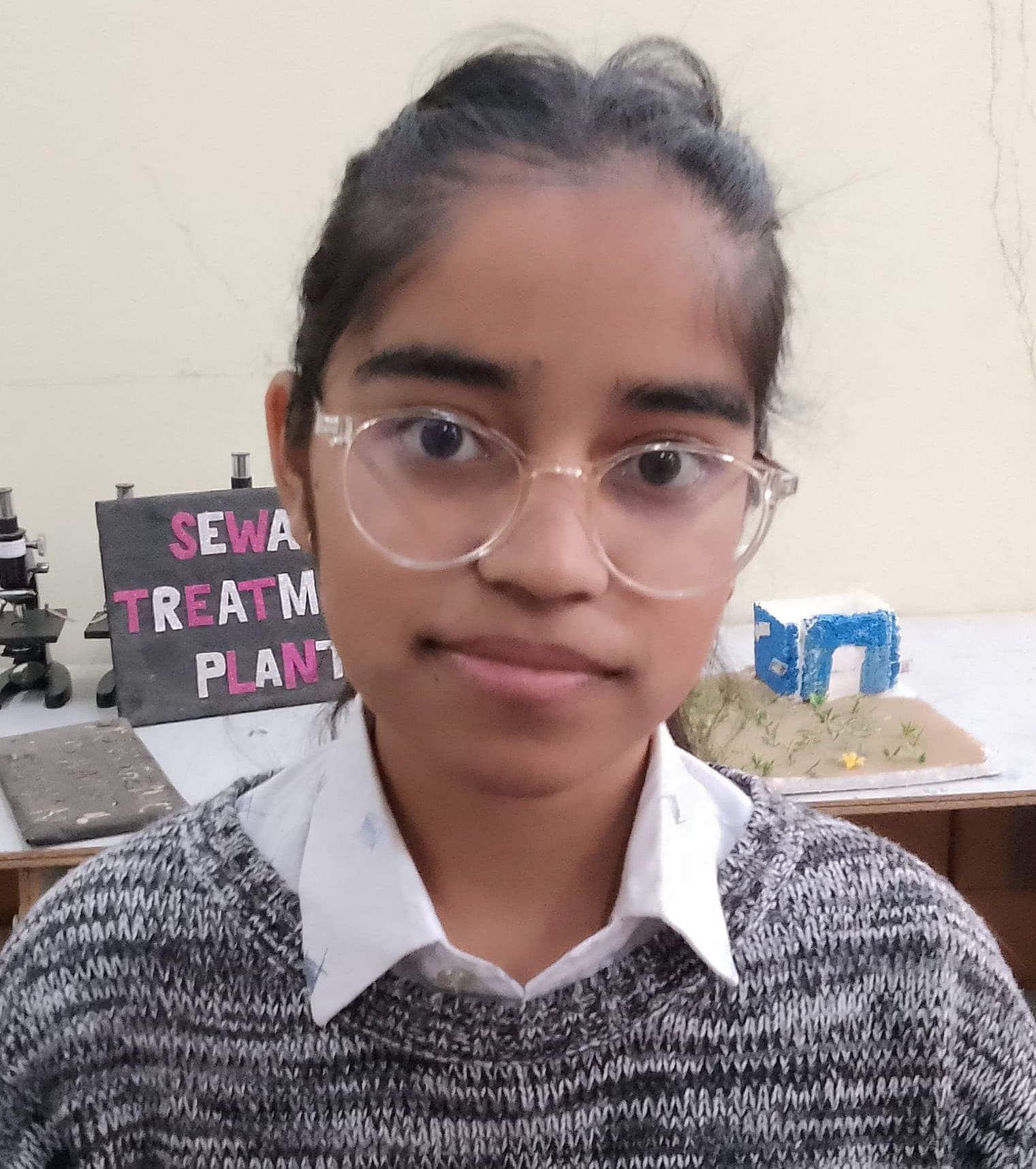 फोटो संख्या:-51 राजकीय महिला महाविद्यालय में छात्राएं मॉडल बनाते हुए---संवाद फोटो संख्या:-51 राजकीय महिला महाविद्यालय में छात्राएं मॉडल बनाते हुए---संवाद