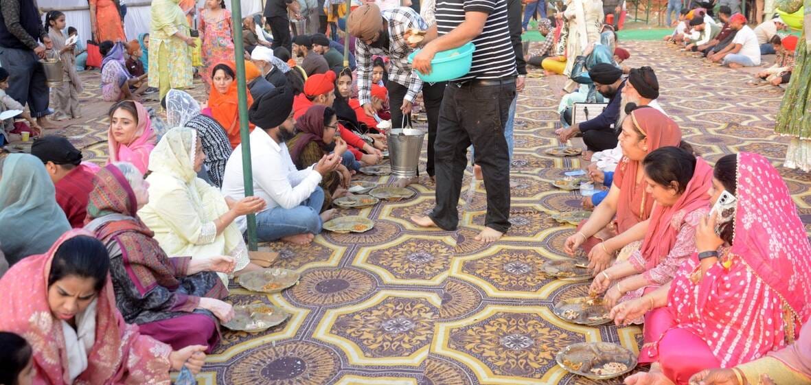 गुरु तेग बहादुर महाराज के 350वें शहीदी दिवस के अवसर पर शबाग के डीएवी कॉलेज में आयोजित विशेष गुर