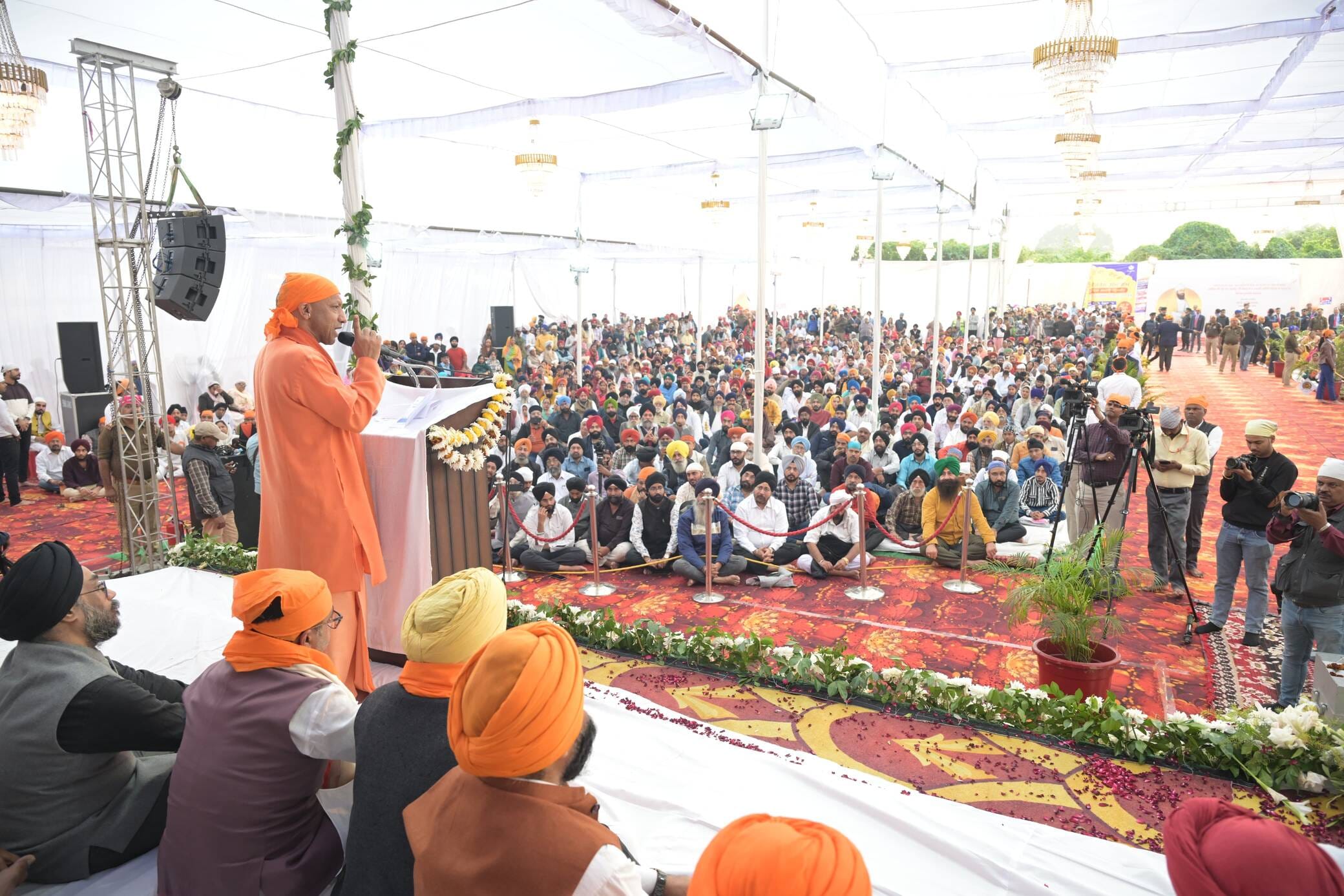 गुरु तेग बहादुर महाराज के 350वें शहीदी दिवस के अवसर पर शबाग के डीएवी कॉलेज में आयोजित विशेष गुर