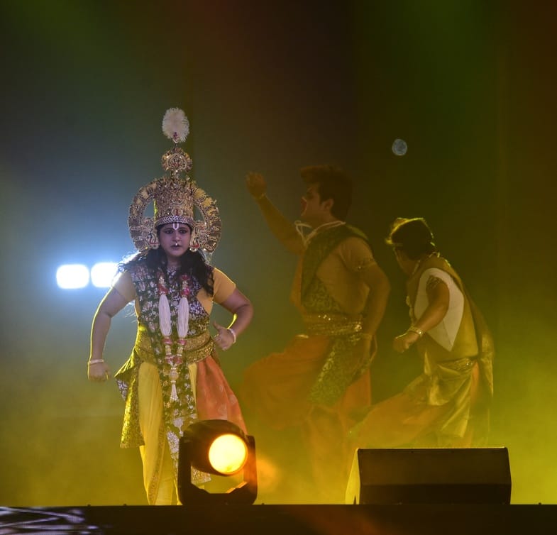 राष्ट्रीय जंबूरी में मंगलवार रात सांस्कृतिक आयोजन हुए। ड्रोन शो आकर्षण का केंद्र रहा। राष्ट्रीय जंबूरी में मंगलवार रात सांस्कृतिक आयोजन हुए। ड्रोन शो आकर्षण का केंद्र रहा।
