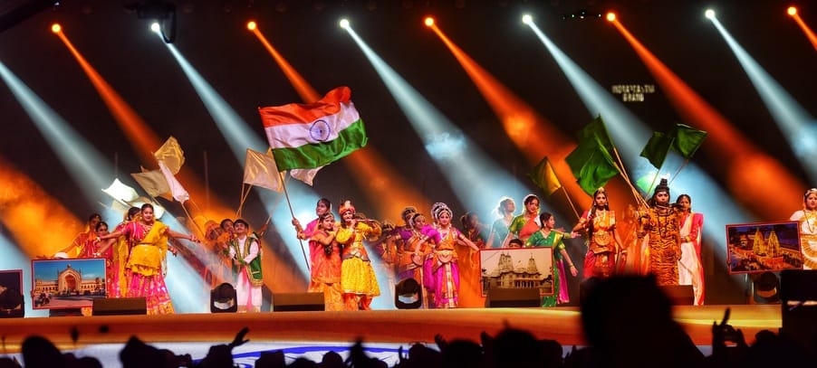 राष्ट्रीय जंबूरी में मंगलवार रात सांस्कृतिक आयोजन हुए। ड्रोन शो आकर्षण का केंद्र रहा। राष्ट्रीय जंबूरी में मंगलवार रात सांस्कृतिक आयोजन हुए। ड्रोन शो आकर्षण का केंद्र रहा।