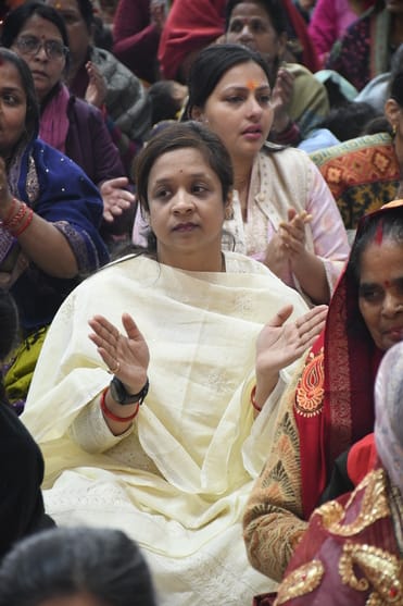 श्री खाटू श्याम मंदिर में श्रीमद्भागवत कथा के चौथे दिन कथावाचक किरीट भाई ने भक्त प्रहलाद की कथा