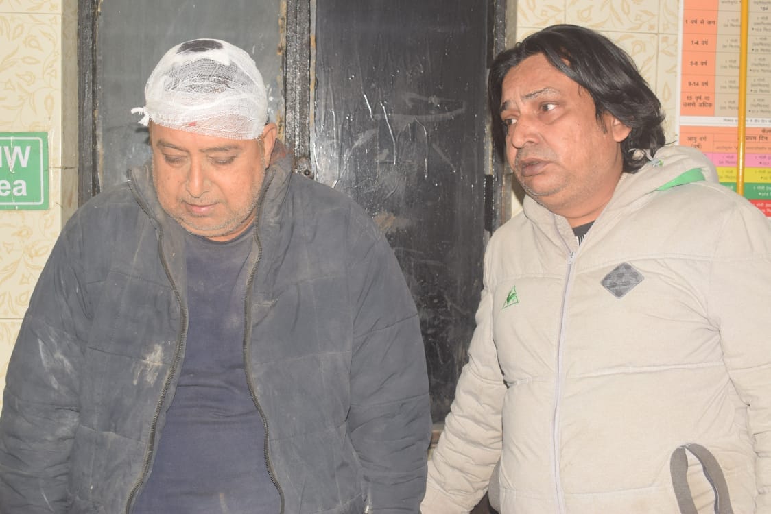 देहली गेट क्षेत्र के खैर नगर में स्टेट बैंक के पास कॉम्प्लेक्स के बेसमेंट की खुदाई के दौरान एक 