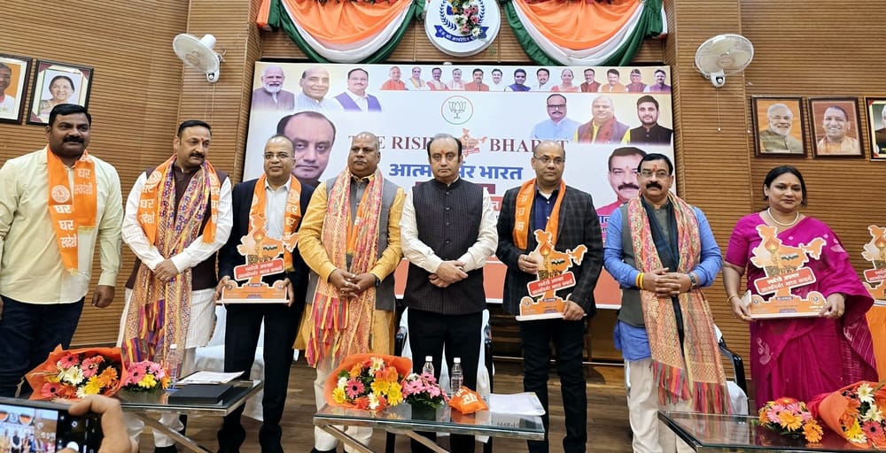 राज्यसभा सांसद व भाजपा के राष्ट्रीय प्रवक्ता सुधांशु त्रिवेदी आत्मनिर्भर भारत संकल्प अभियान के 