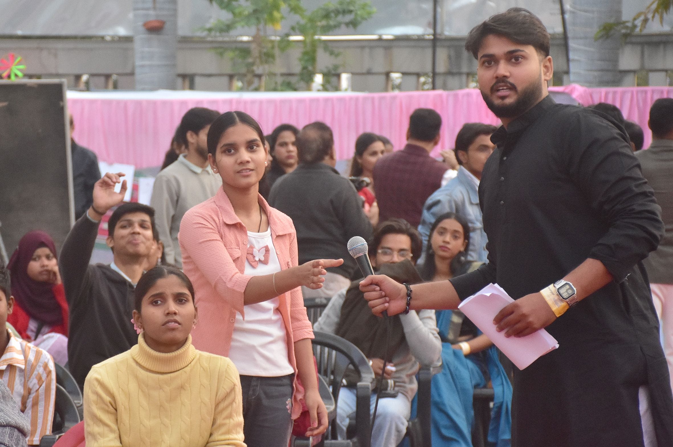 यश फाउंडेशन की ओर से शिरोज कैफे और आंबेडकर पार्क में आयोजित संविधान कारवां युवोत्सव-2025 में जु