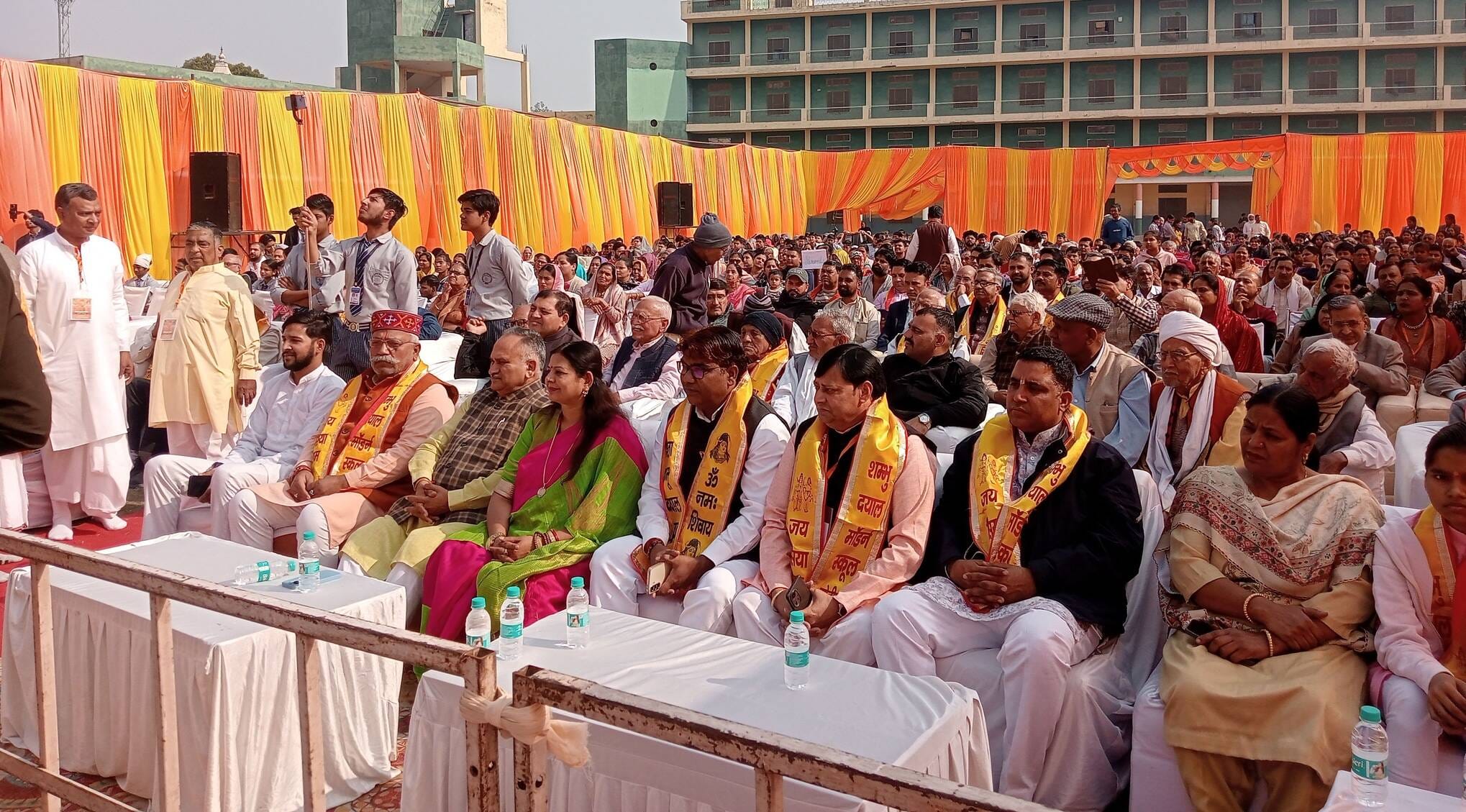 फोटो 30- सोनीपत के शंभू दयाल स्कूल में श्री जगतगुरु शंकराचार्य स्वागत समिति व शिवाला शंभू दयाल 