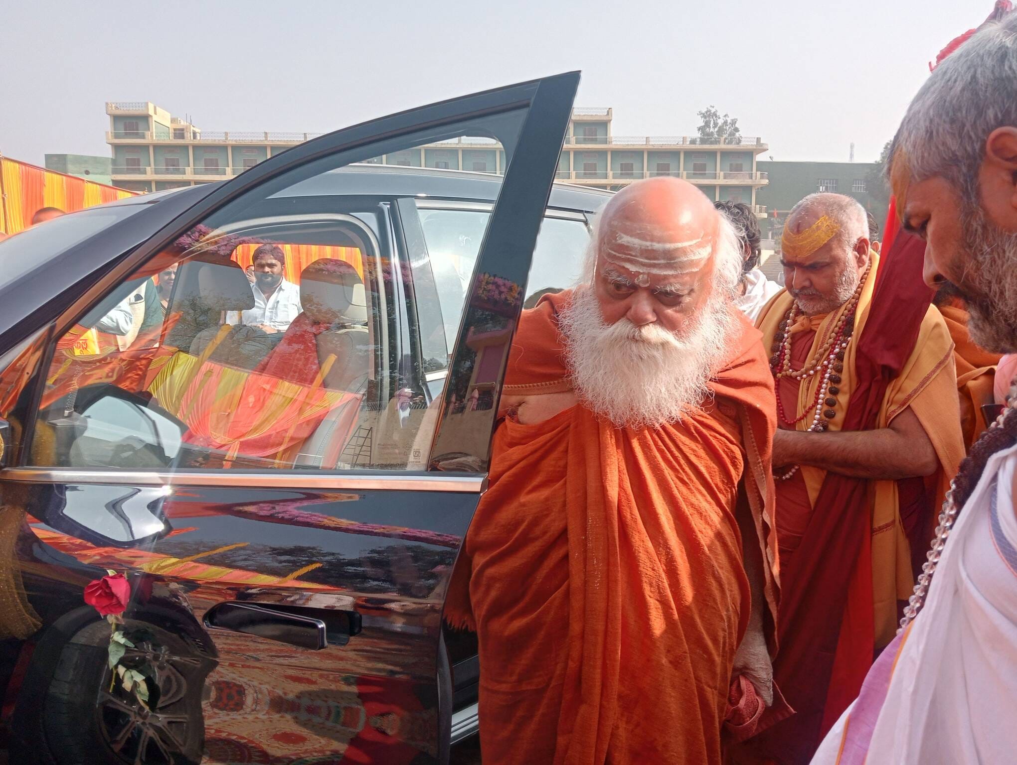 फोटो 30- सोनीपत के शंभू दयाल स्कूल में श्री जगतगुरु शंकराचार्य स्वागत समिति व शिवाला शंभू दयाल 