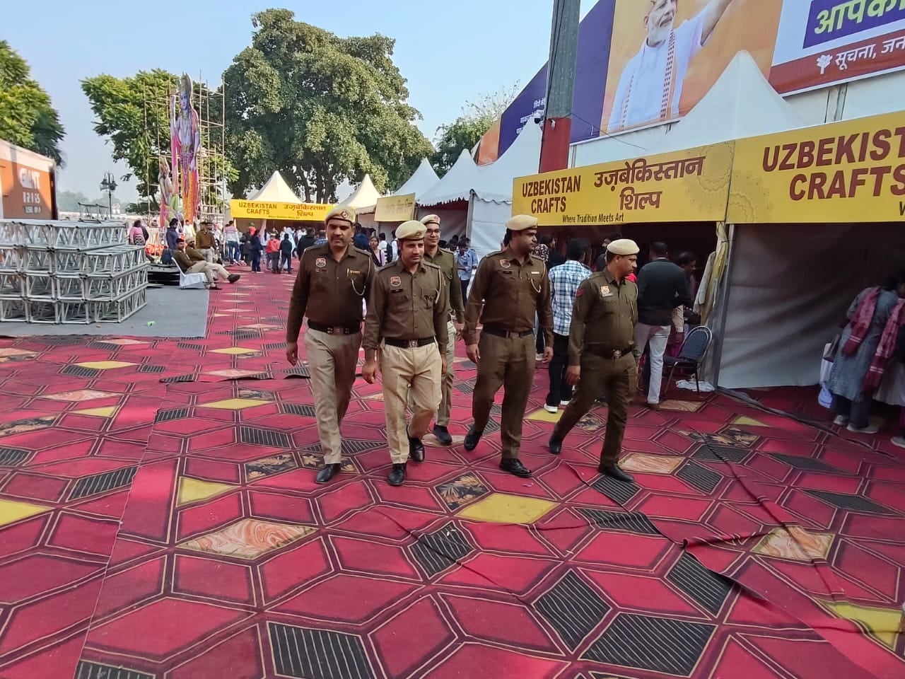 कुरुक्षेत्र। गीता महोत्सव में अलर्ट के बाद मुस्तैद पुलिसकर्मी। प्रवक्ता