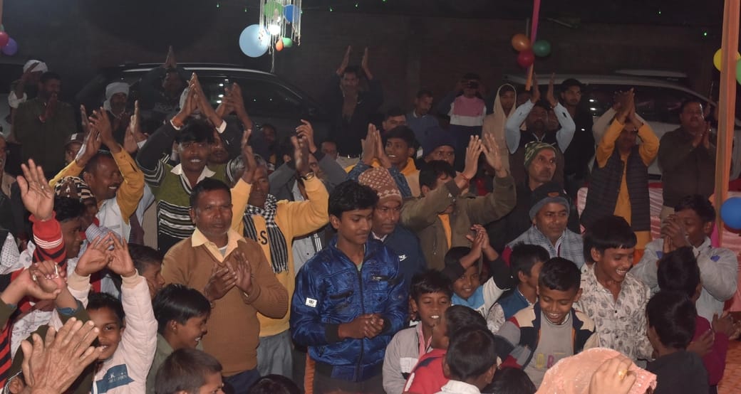 नई जेल रोड स्थित धरमावत खेड़ा में चल रही श्रीमद्भागवत कथा के आखिरी दिन बृहस्पतिवार को सुदामा चर नई जेल रोड स्थित धरमावत खेड़ा में चल रही श्रीमद्भागवत कथा के आखिरी दिन बृहस्पतिवार को सुदामा चर