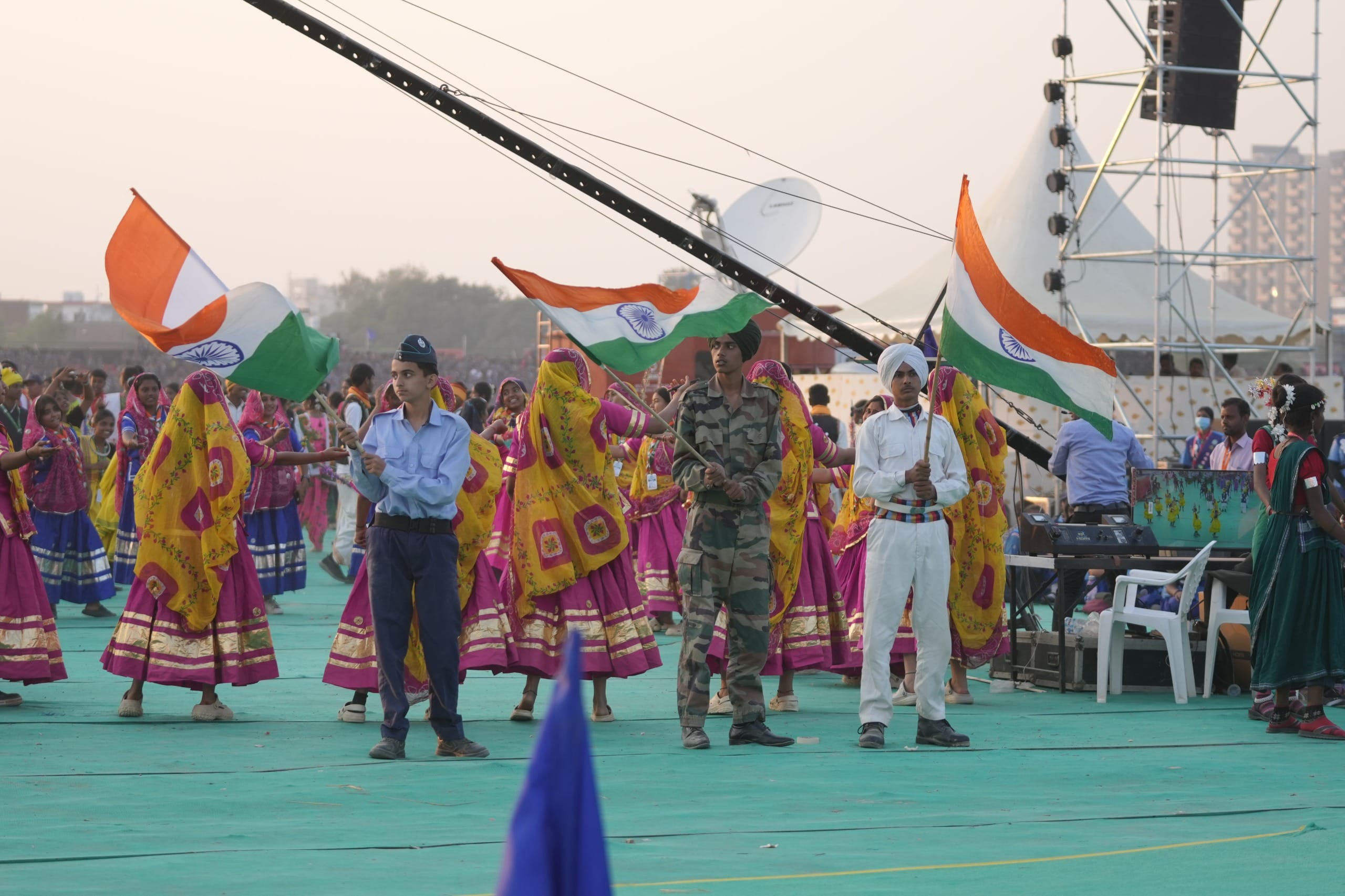 जंबूरी में झलका विविध भारत, वसुधैव कुटुम्बकम् का दिया संदेश जंबूरी में झलका विविध भारत, वसुधैव कुटुम्बकम् का दिया संदेश