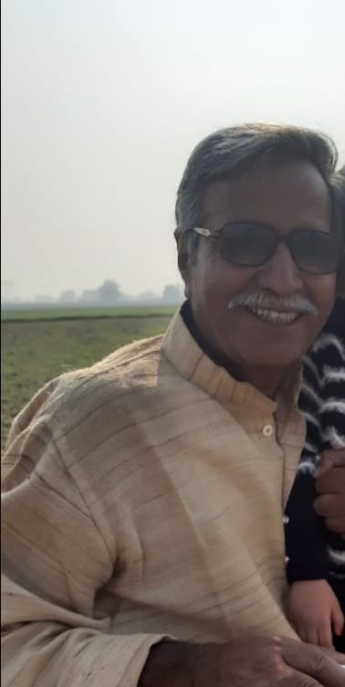 कछवां के कटका के पास खड़ी कंटेनर में घुसी कार। स्रोत- संवाद कछवां के कटका के पास खड़ी कंटेनर में घुसी कार। स्रोत- संवाद