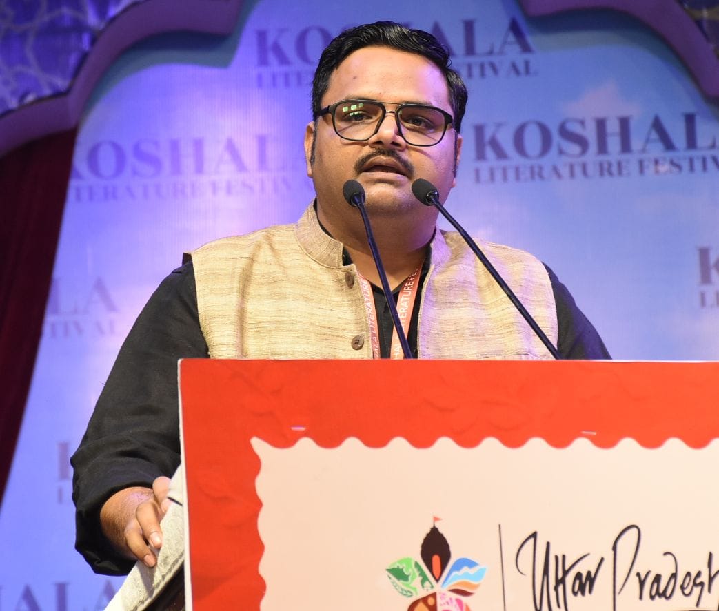 कोसल लिटरेचर फेस्टिवल के दूसरे दिन की झलकियां।