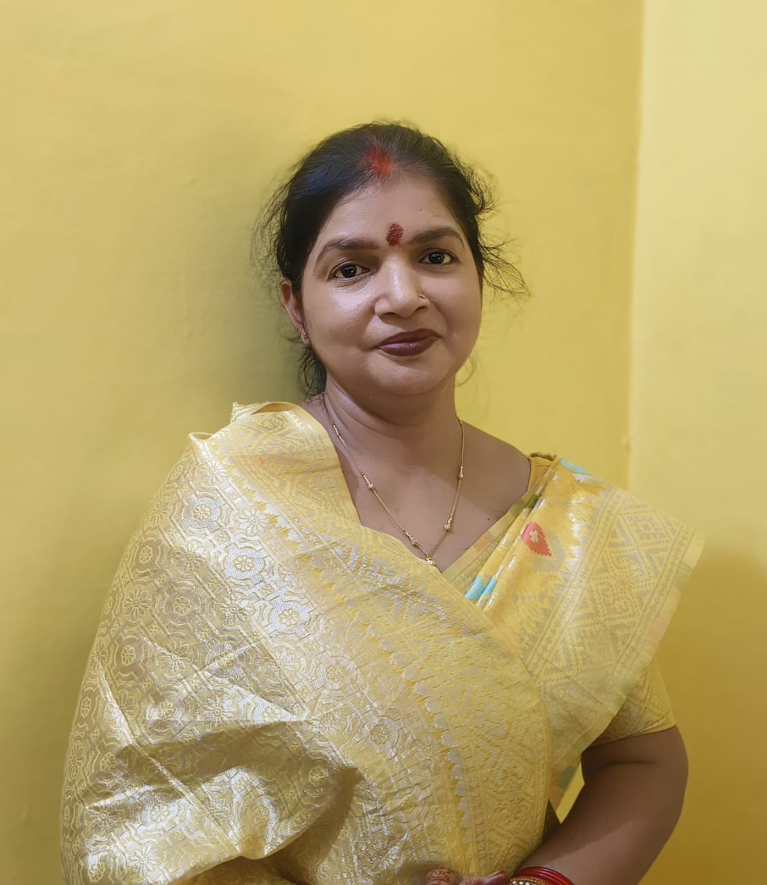 रिचा रस्तोगी, महासचिव। संवाद