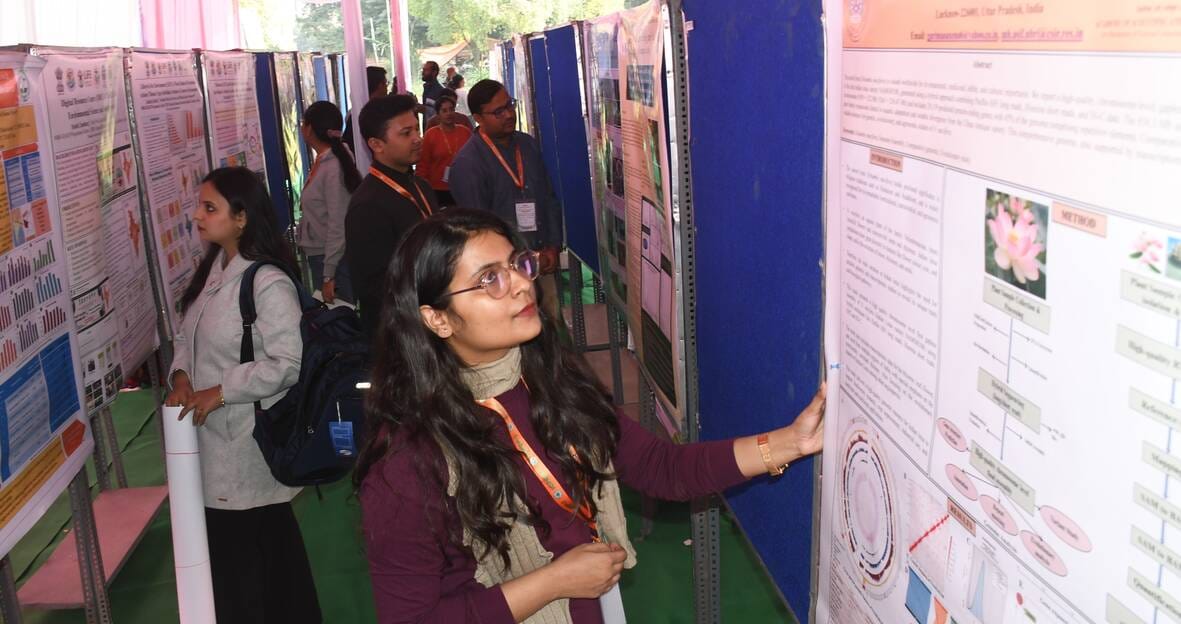 राष्ट्रीय वनस्पति अनुसंधान संस्थान में चल रहे अंतरराष्ट्रीय सम्मेलन के दूसरे दिन सोमवार को जलवा