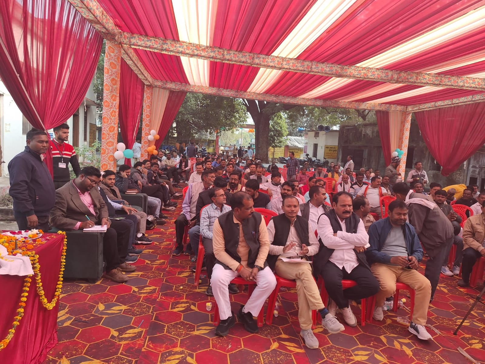 फोटो 03 एचएएमपी 17- क्षेत्र पंचायत बोर्ड की बैठक में बोलते ब्लाक प्रमुख। संवाद फोटो 03 एचएएमपी 17- क्षेत्र पंचायत बोर्ड की बैठक में बोलते ब्लाक प्रमुख। संवाद