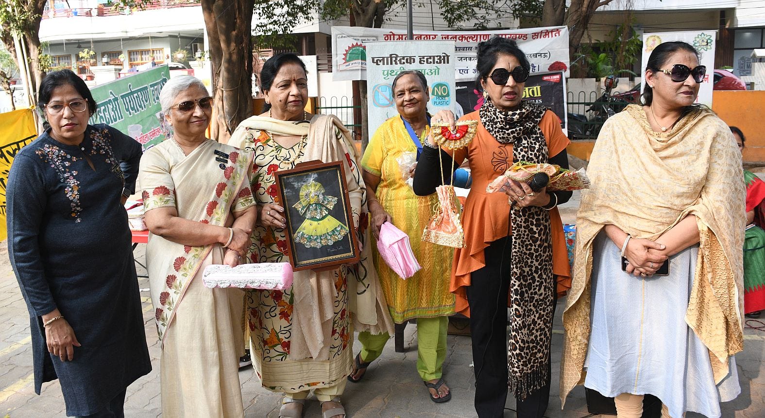 अमर उजाला की ओर से अपराजिता कार्यक्रम के तहत बुधवार को गोमतीनगर के विश्वास खंड-3 स्थित शिवाजी प अमर उजाला की ओर से अपराजिता कार्यक्रम के तहत बुधवार को गोमतीनगर के विश्वास खंड-3 स्थित शिवाजी प