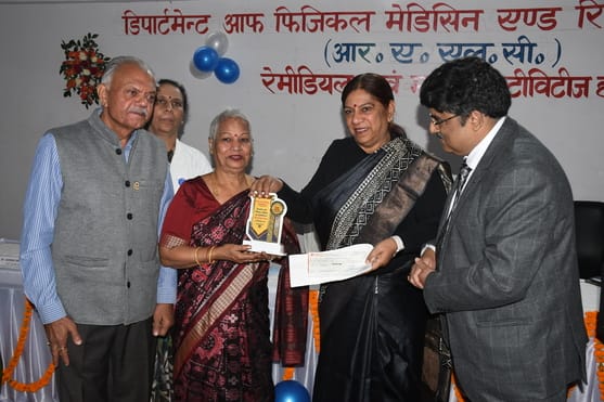 विश्व दिव्यांग दिवस पर केजीएमयू में बुधवार को दिव्यांगों के लिए कैरम, टेबल टेनिस समेत कई प्रतिय विश्व दिव्यांग दिवस पर केजीएमयू में बुधवार को दिव्यांगों के लिए कैरम, टेबल टेनिस समेत कई प्रतिय