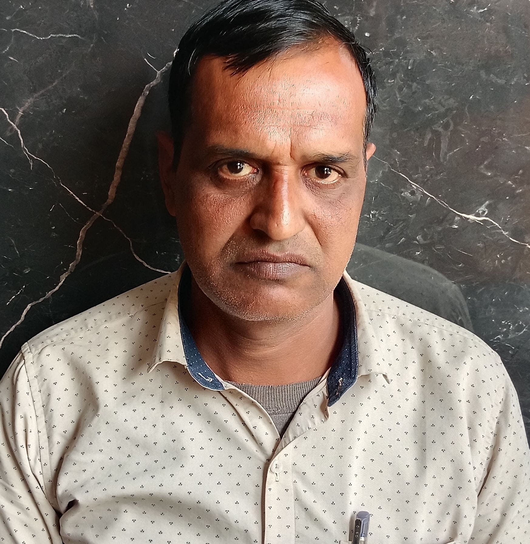 फोटो संख्या:80- रेलवे रोड पर स्थित दुकान में रखी हमाम एलीमेंट--- संवाद फोटो संख्या:80- रेलवे रोड पर स्थित दुकान में रखी हमाम एलीमेंट--- संवाद