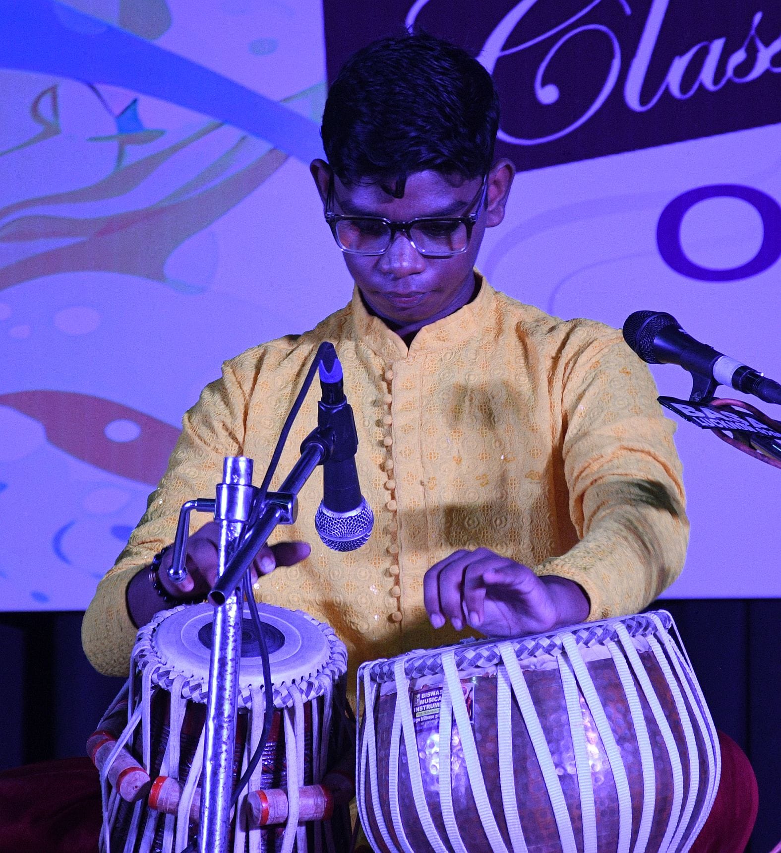 गोमतीनगर सि्थत अंतरराष्ट्रीय बौद्ध अनुसंधान संस्थान में बृहस्पतिवार को संगीत मिलन संस्था की ओर गोमतीनगर सि्थत अंतरराष्ट्रीय बौद्ध अनुसंधान संस्थान में बृहस्पतिवार को संगीत मिलन संस्था की ओर