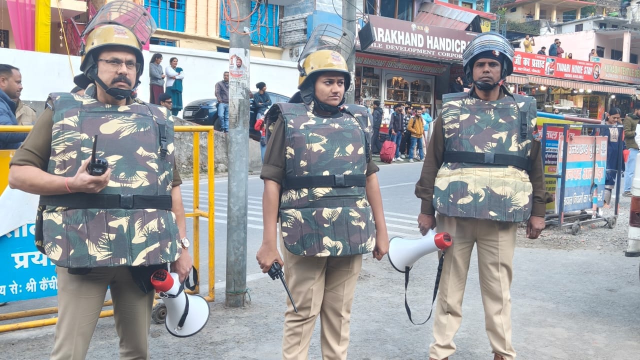 कैंची धाम में मॉक ड्रिल के दौरान गिरफ्तार आंतकी। स्रोत पुलिस कैंची धाम में मॉक ड्रिल के दौरान गिरफ्तार आंतकी। स्रोत पुलिस
