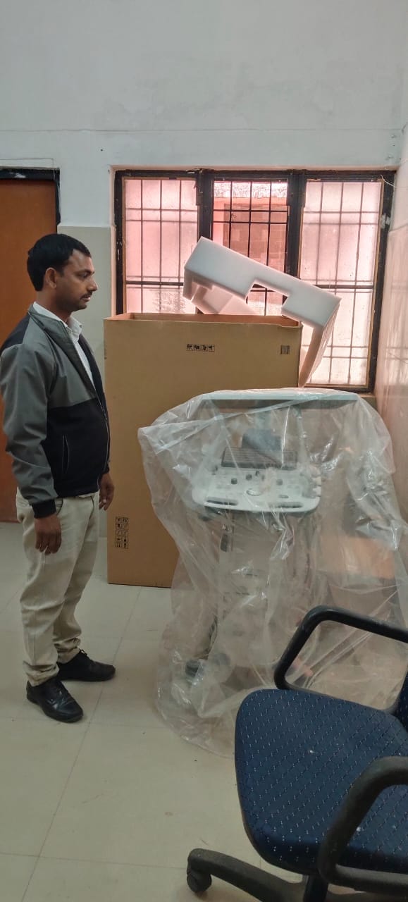 सामुदायिक स्वास्थ्य केंद्र सिराथू में खाली पड़ी महिला चिकित्सक की कुर्सी:संवाद सामुदायिक स्वास्थ्य केंद्र सिराथू में खाली पड़ी महिला चिकित्सक की कुर्सी:संवाद