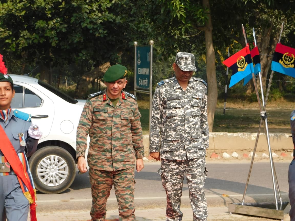 ग्रुप कमांडर ब्रिगेडियर पुनीत श्रीवास्तव ने किया एनसीसी शिविर का निरीक्षण ग्रुप कमांडर ब्रिगेडियर पुनीत श्रीवास्तव ने किया एनसीसी शिविर का निरीक्षण