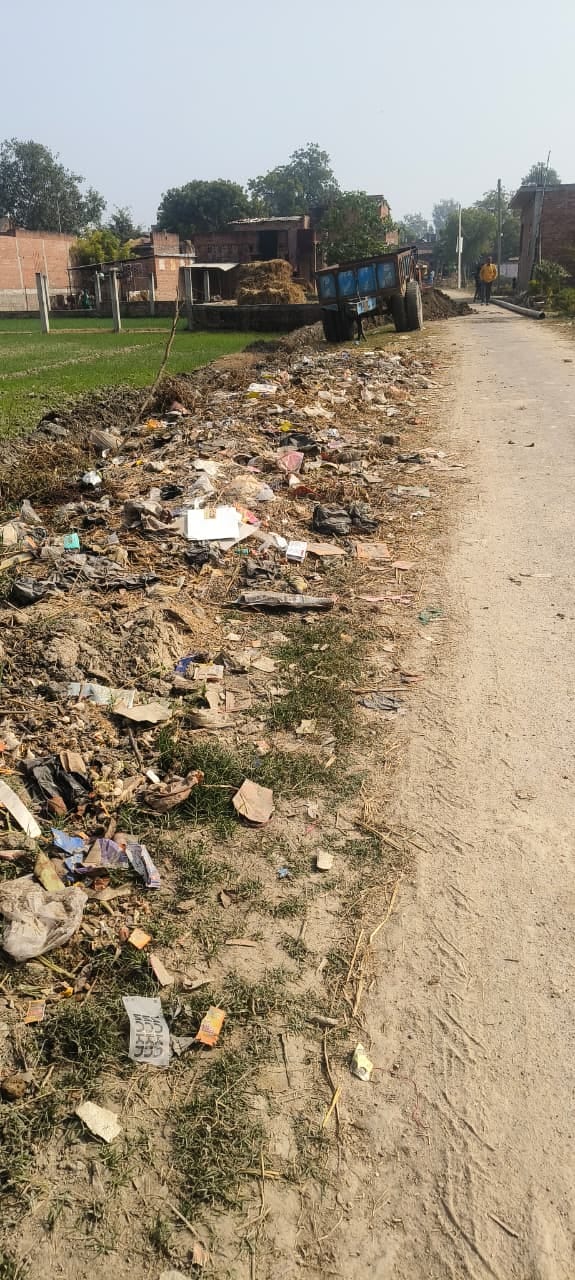 गरई गांव में बंद पड़ा आरआरसी केन्द्र। संवाद गरई गांव में बंद पड़ा आरआरसी केन्द्र। संवाद