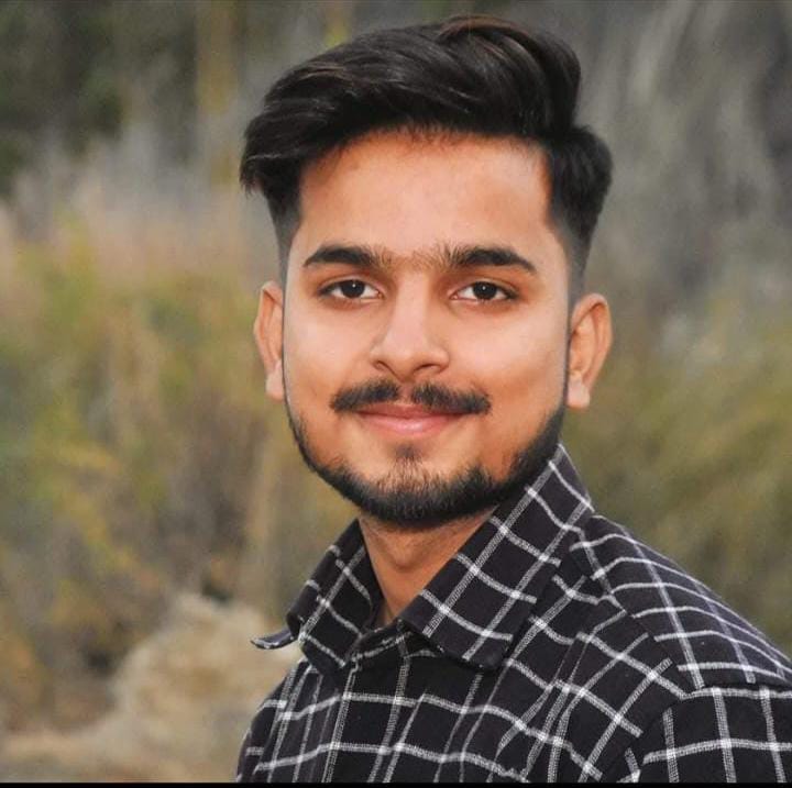 गरई गांव में बंद पड़ा आरआरसी केन्द्र। संवाद गरई गांव में बंद पड़ा आरआरसी केन्द्र। संवाद