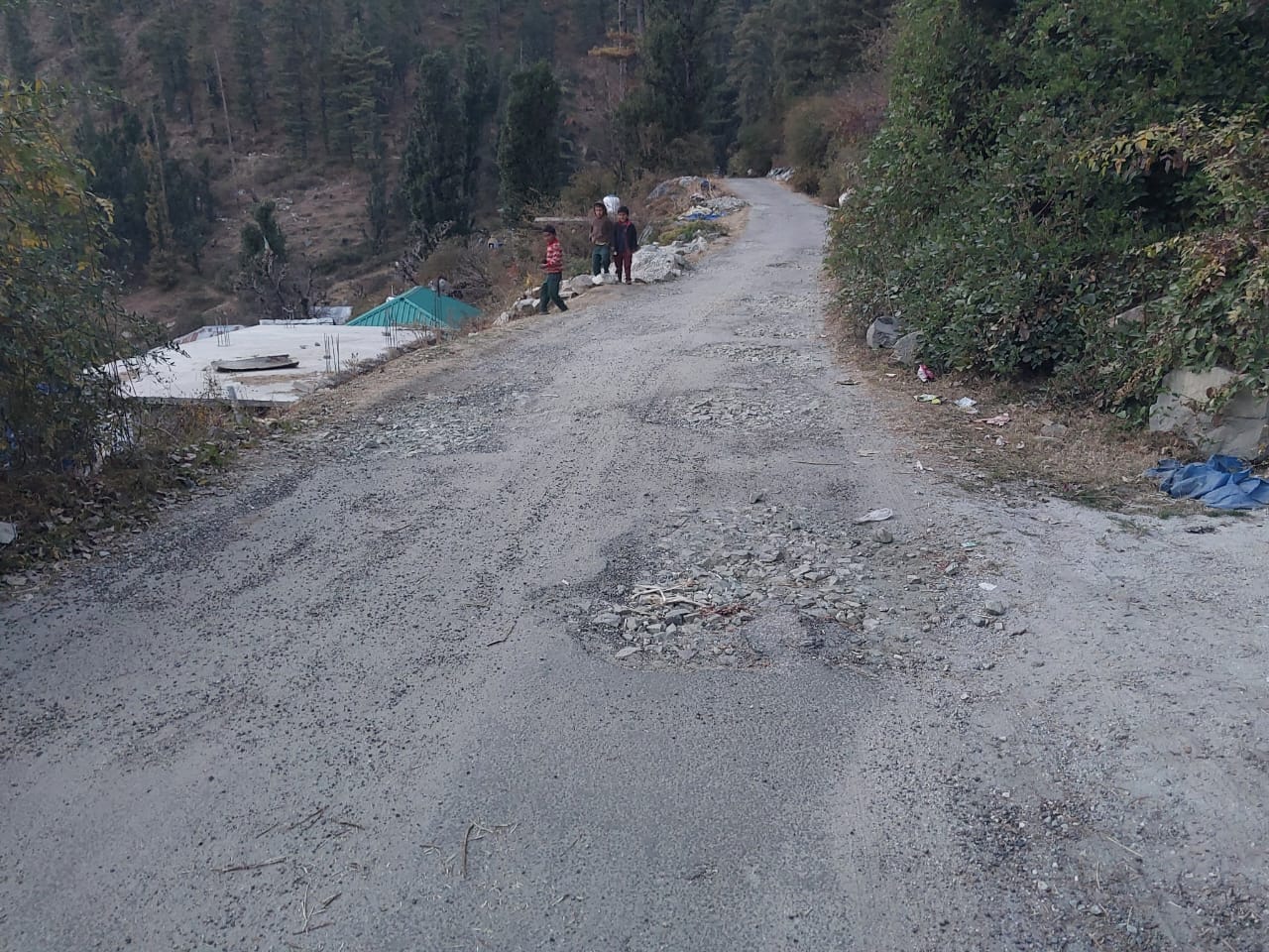 खस्ताहाल बागीपुल-बागा सराहन सड़क की जल्द सुधरेगी हालत। संवाद खस्ताहाल बागीपुल-बागा सराहन सड़क की जल्द सुधरेगी हालत। संवाद