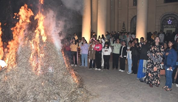 प्रभु यीशु के आगमन की प्रतीक्षा में मनाया क्रिसमस सीजन उत्सव