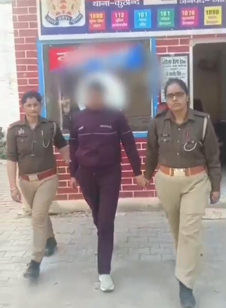 फोटो - 13 आरोपी महिला सिपाही मीनाक्षी शर्मा की फाइल फोटो।