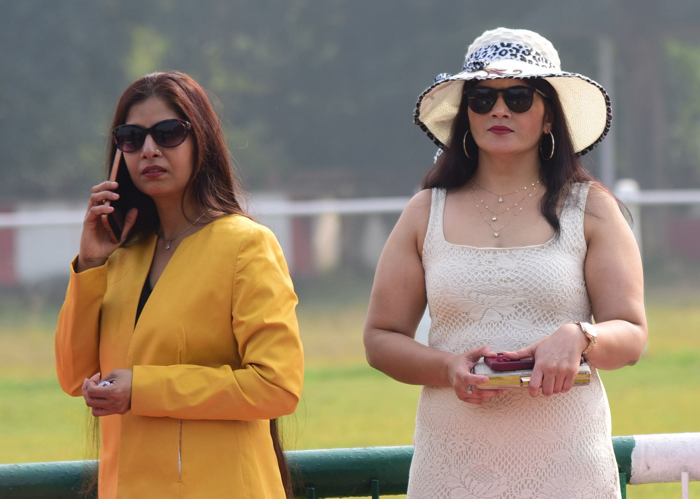 लखनऊ रेसकोर्स में आयोजित मिलेनियम कप की झलकियां। लखनऊ रेसकोर्स में आयोजित मिलेनियम कप की झलकियां।