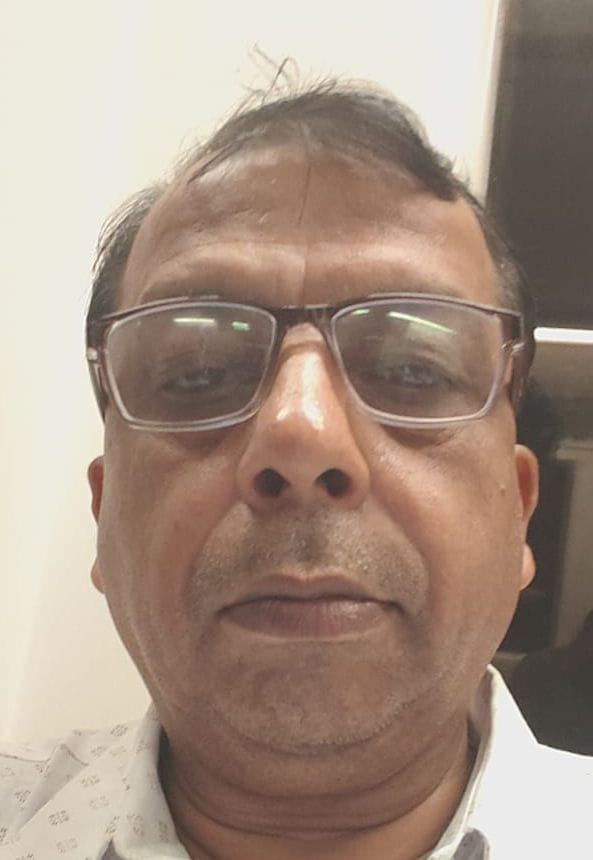 मोहल्ला बिजलीपुरा में वाटरपाइप लाइन में हुए लीकेज के दौरान बहता पानी। स्रोत: जागरूक पाठक
