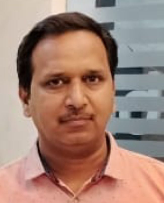 मोहल्ला बिजलीपुरा में वाटरपाइप लाइन में हुए लीकेज के दौरान बहता पानी। स्रोत: जागरूक पाठक