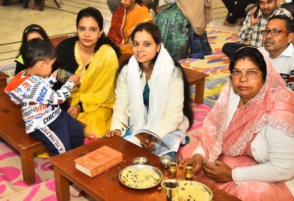श्री दिगंबर जैन मंदिर का 24वां स्थापना दिवस मनाया