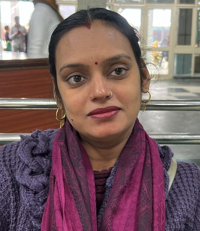 10...रोहतक के पीजीआई की ओपीडी में दवाई लेने के लिए लाइन में खड़े मरीज 10...रोहतक के पीजीआई की ओपीडी में दवाई लेने के लिए लाइन में खड़े मरीज