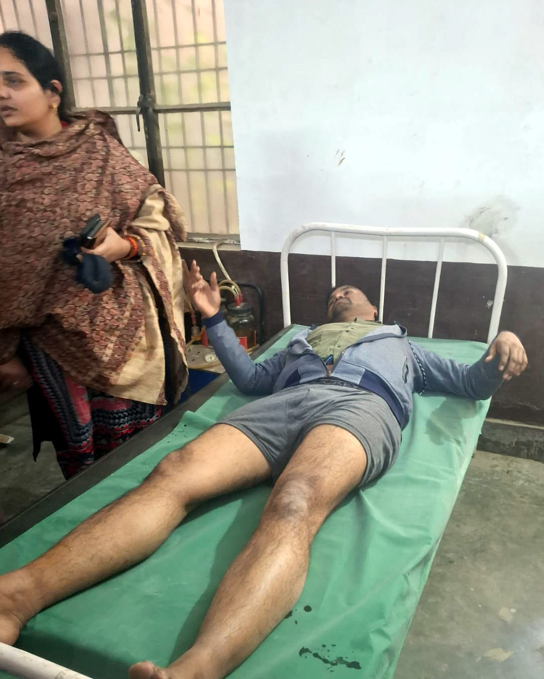 घायल सुमित प्रताप। संवाद