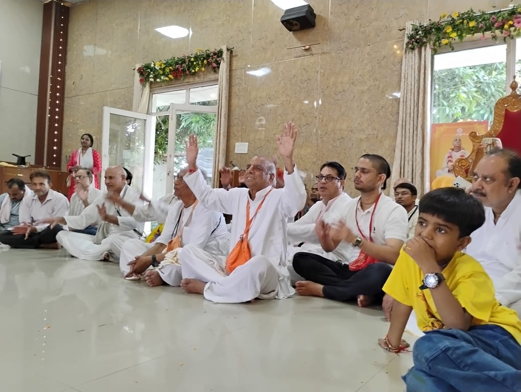 सुशांत गोल्फ सिटी सि्थत श्रीश्री राधा रमण बिहारी (इस्कॉन) मंदिर में सोमवार को श्रील भक्तिसिद्धा सुशांत गोल्फ सिटी सि्थत श्रीश्री राधा रमण बिहारी (इस्कॉन) मंदिर में सोमवार को श्रील भक्तिसिद्धा