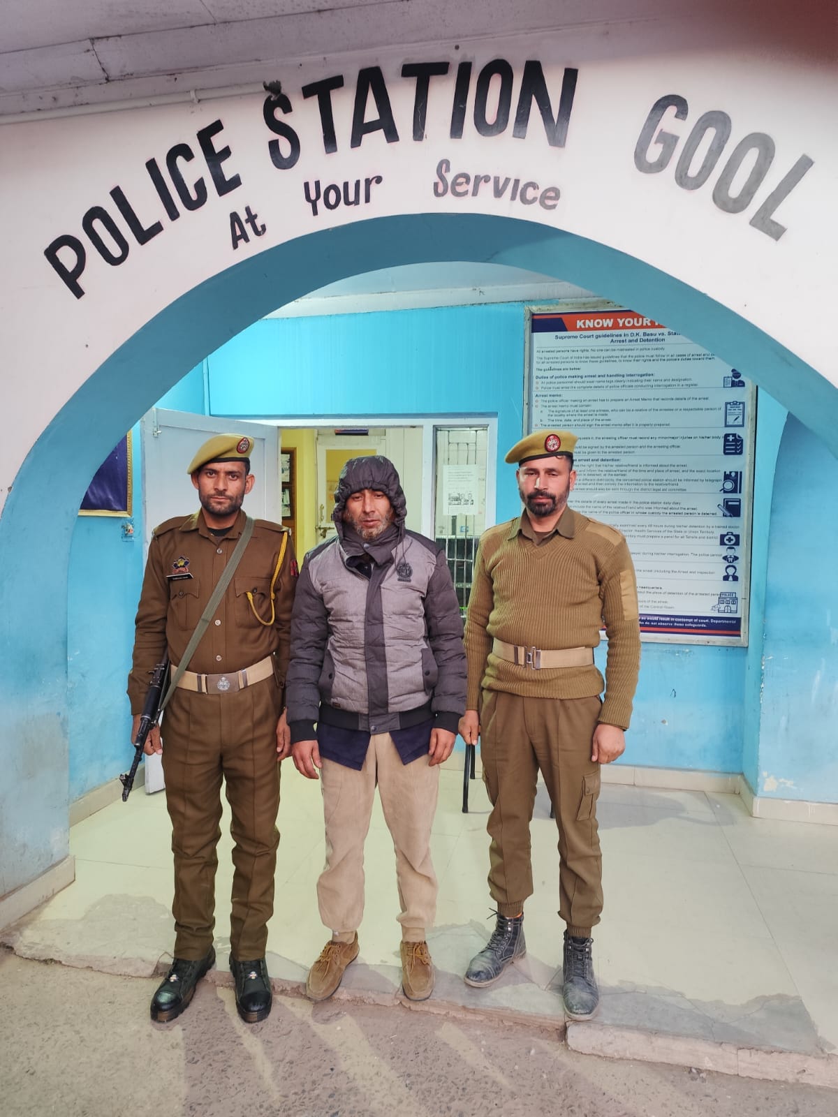 छपरा नाले पर बना डबल-लेन स्टील ब्रिज। छपरा नाले पर बना डबल-लेन स्टील ब्रिज।