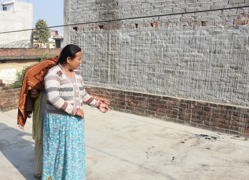 पतंग छुड़ाने के दौरान करंट से झुलसा किशोर।