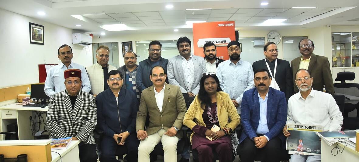 संगम-2025 कार्यक्रम की तैयारियों को लेकर पहुंचे विभिन्न समाज के लोग। संगम-2025 कार्यक्रम की तैयारियों को लेकर पहुंचे विभिन्न समाज के लोग।