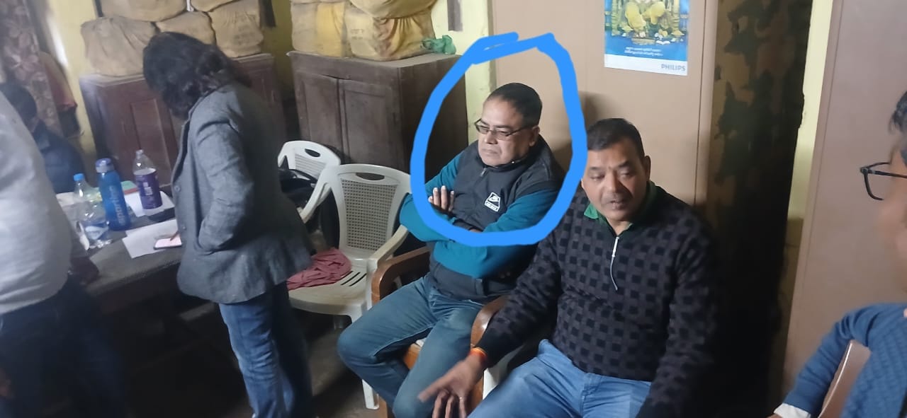 सहकारिता निरीक्षक संजय दुबे को लोकायुक्तne 3,000 रुपये की रिश्वत लेते हुए रंगे हाथों गिरफ्तार क