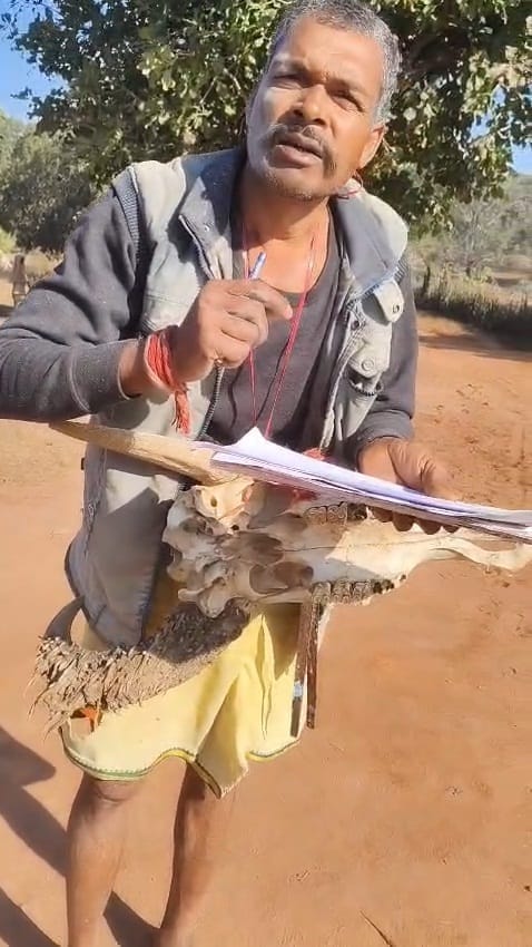 बीटीआर में नाबालिग पर कार्रवाई के बाद पिता का हंगामा, धमकी का वीडियो सामने आया